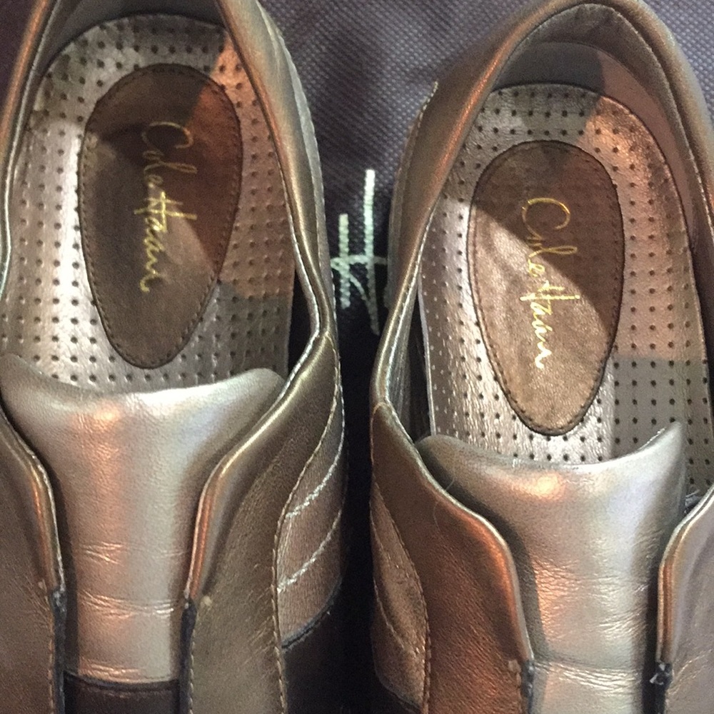 Shoes - Picture 4 of 7